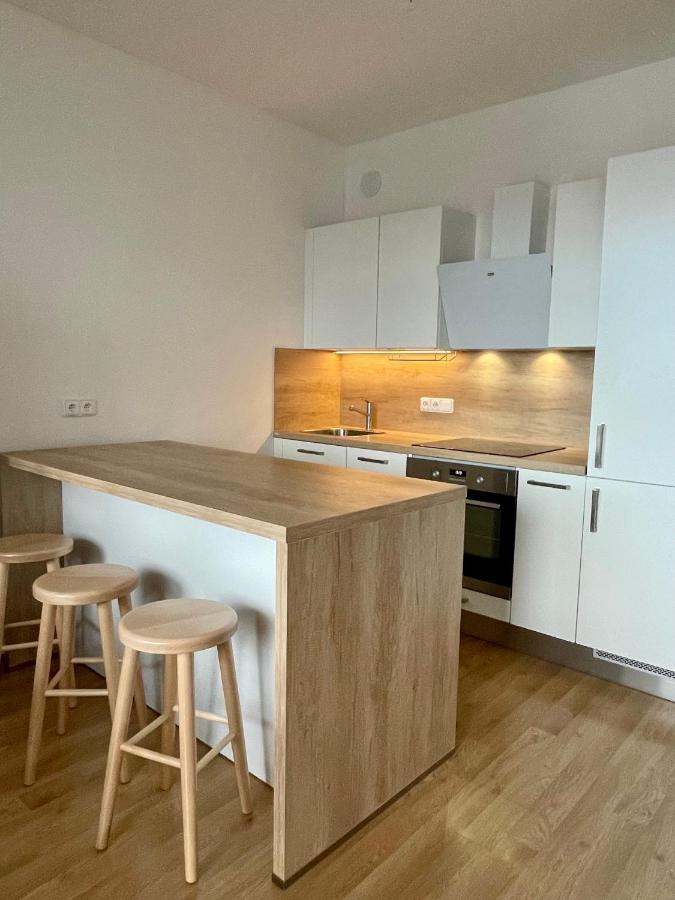 פראג A Nice Place To Stay Apartments מראה חיצוני תמונה
